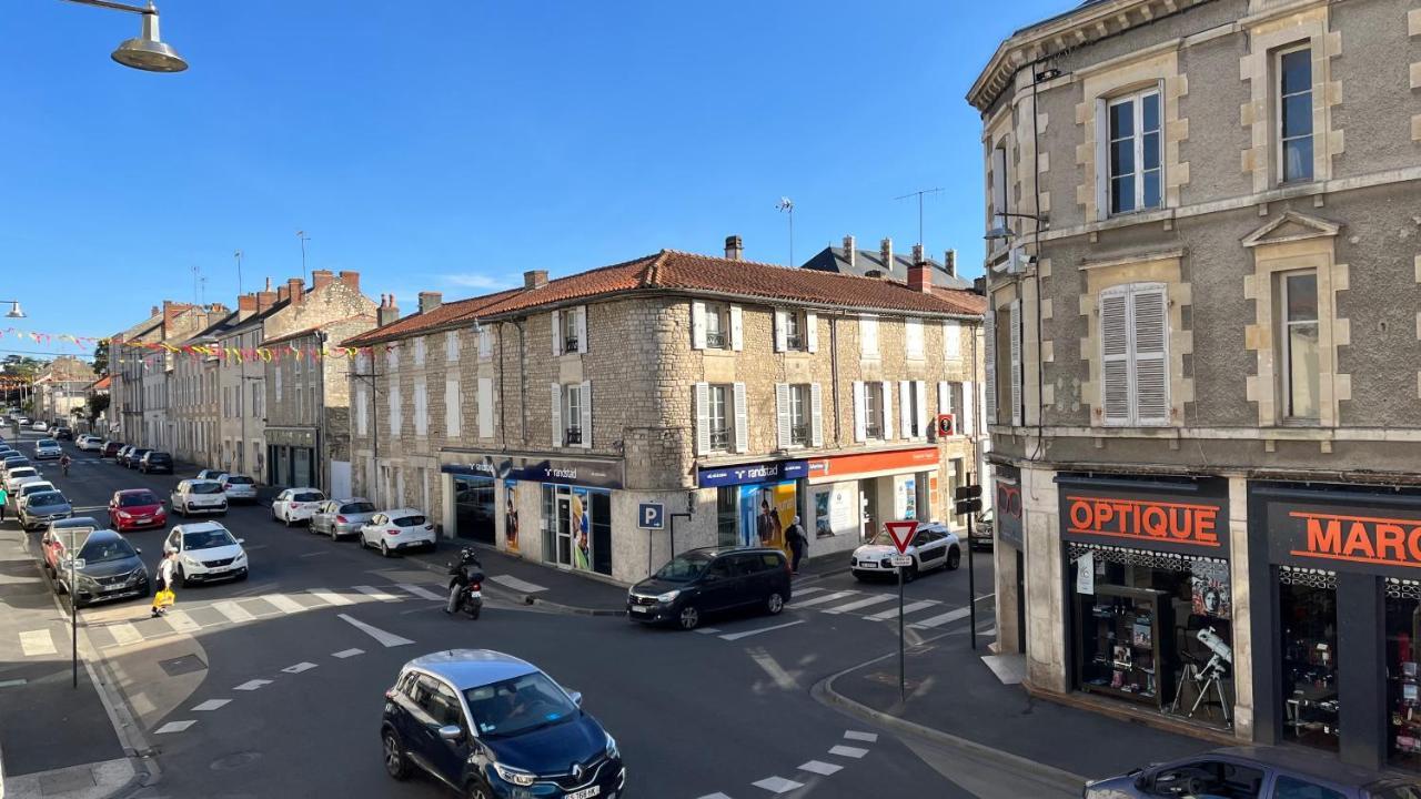 La Mimi, Grand T2 Hyper Centre Ville Fontenay-le-Comte Ngoại thất bức ảnh